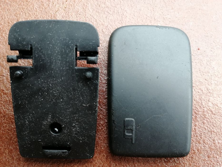 Zaslepka uchwytu telefonu VW