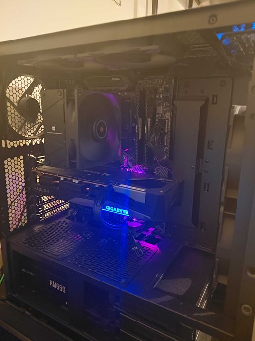 PC Gaming Ryzen 5600x RX7600