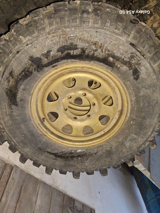 Pneus insa turbo 285/75 r17