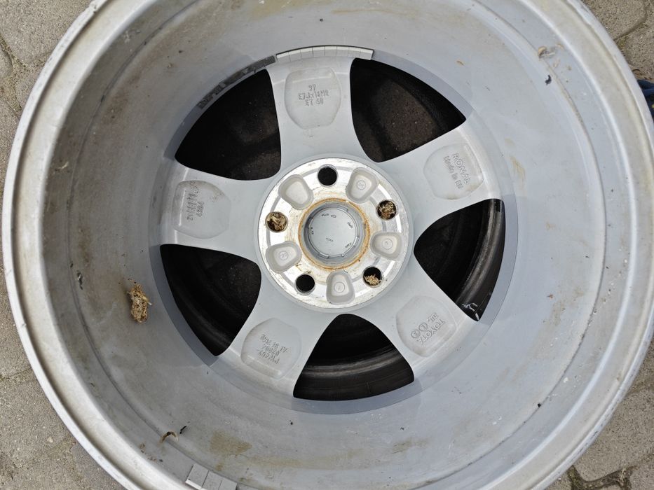 Felga alu 5x114,3 Toyota R16 J7 ET40