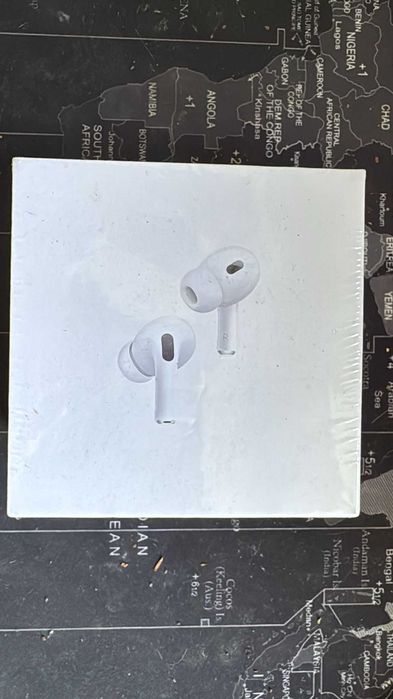 AirPod Pro 2nd Generation Wireless USB-C Charge Noise Cancelling - novo ainda celado no plástico