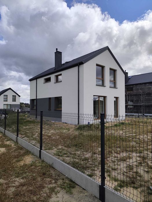 Dom wolnostojący 110 m2 w stanie deweloperskim