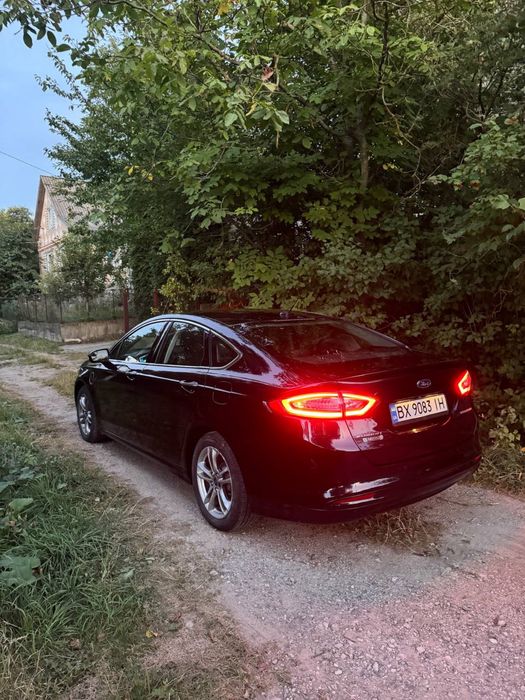 Ford Fusion гібрид