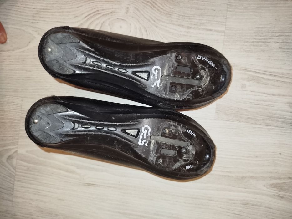 Sapatos de ciclismo de estrada