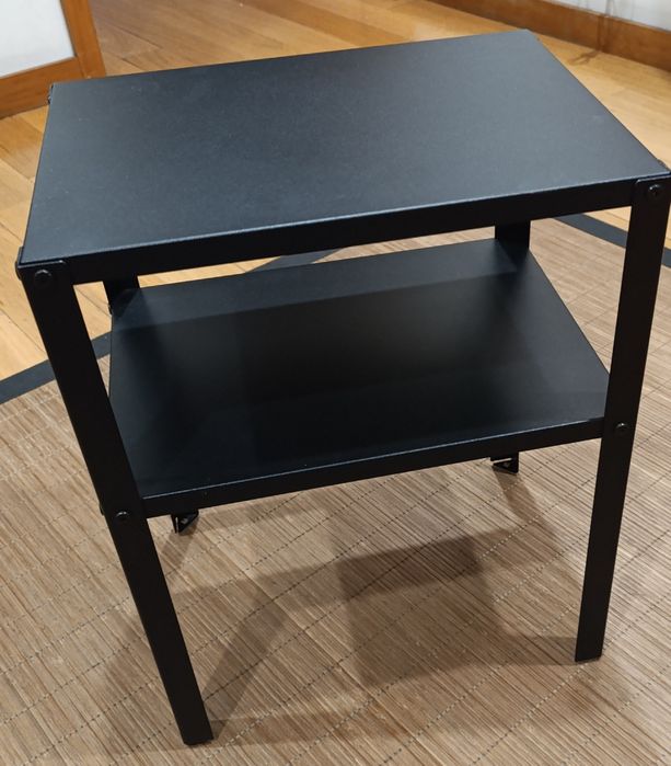Mesa de cabeceira IKEA
