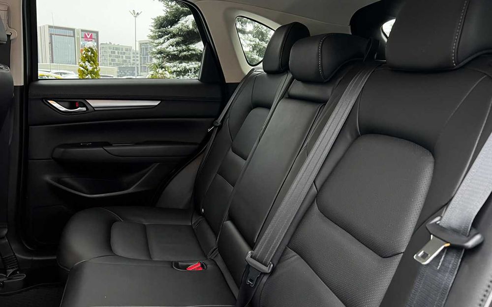 Mazda CX-5 2023 року