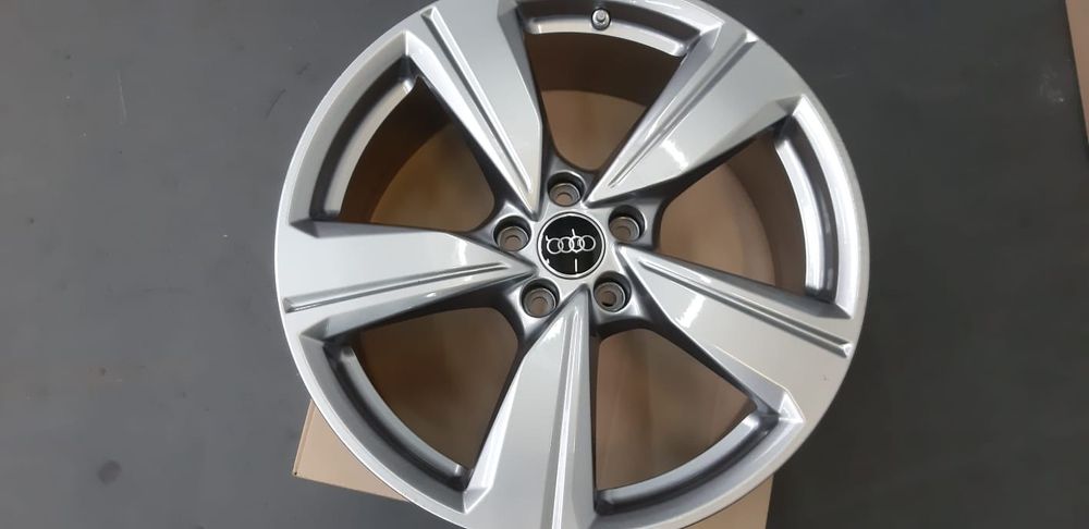 Alufelgi AUDI 19" A6 C8 C9 5x112 ET 39 nowe orginalne