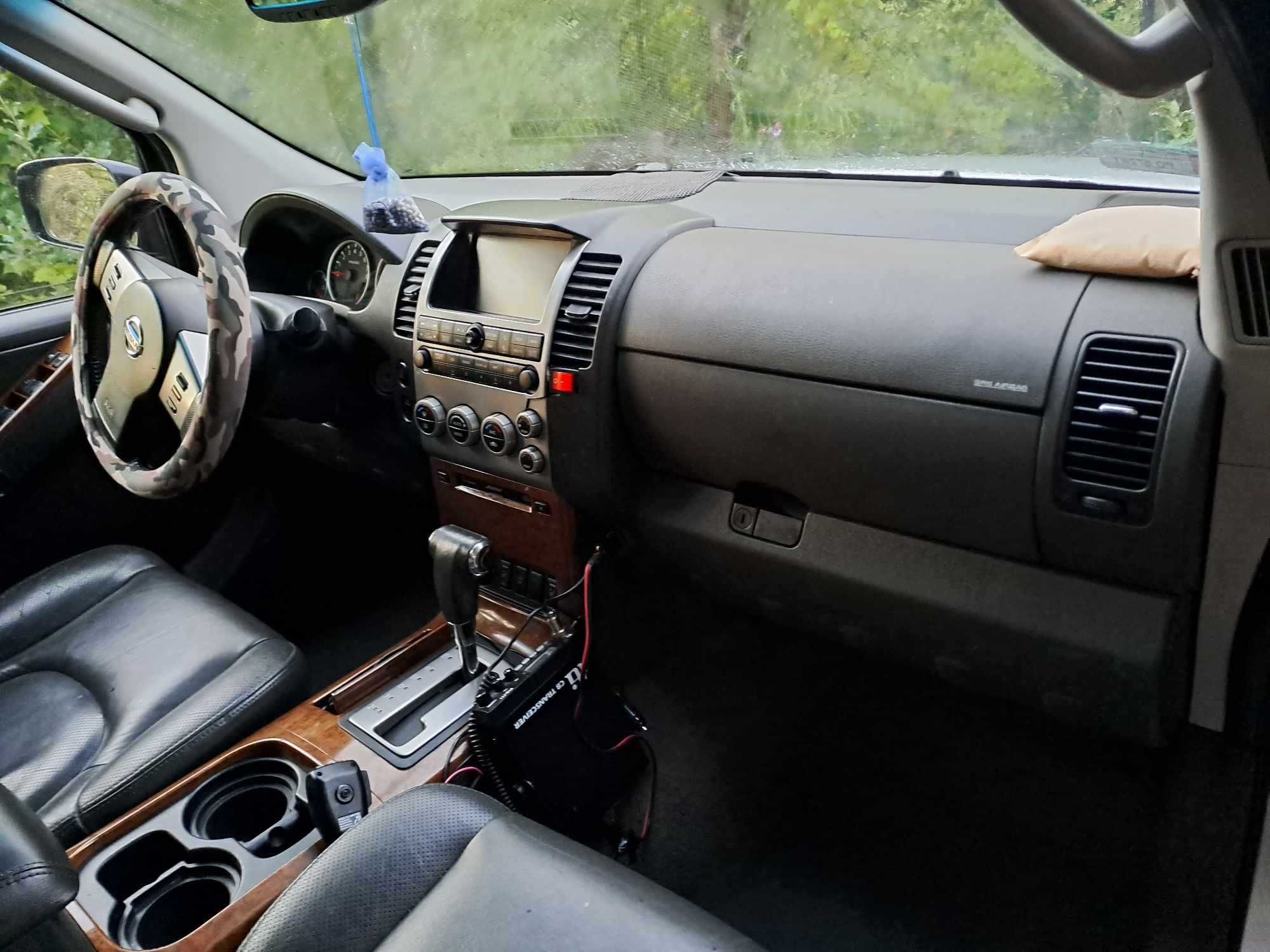 Nissan Pathfinder R51 4.0 4x4 + LPG, automat, 7 os., skóra, klima, alu ...