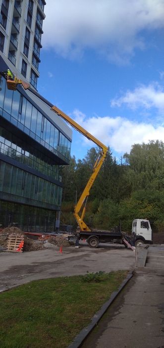 Оренда та послуги автовишок