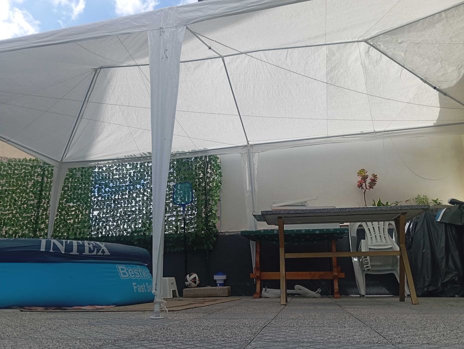Tenda 6x 3 estado usado mas muito boa