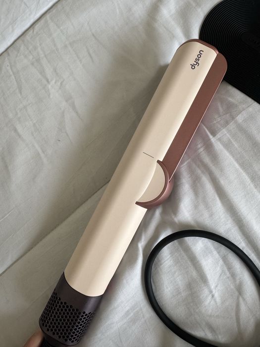 Dyson Airstrait - Alisador de Cabelo