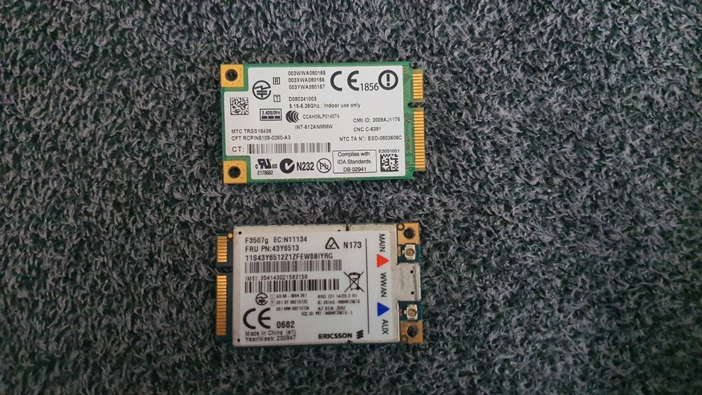 Moduł 3G , Karta Wi-Fi , Pamięć ram 2x 2GB Intel, Ericsson, Samsung.