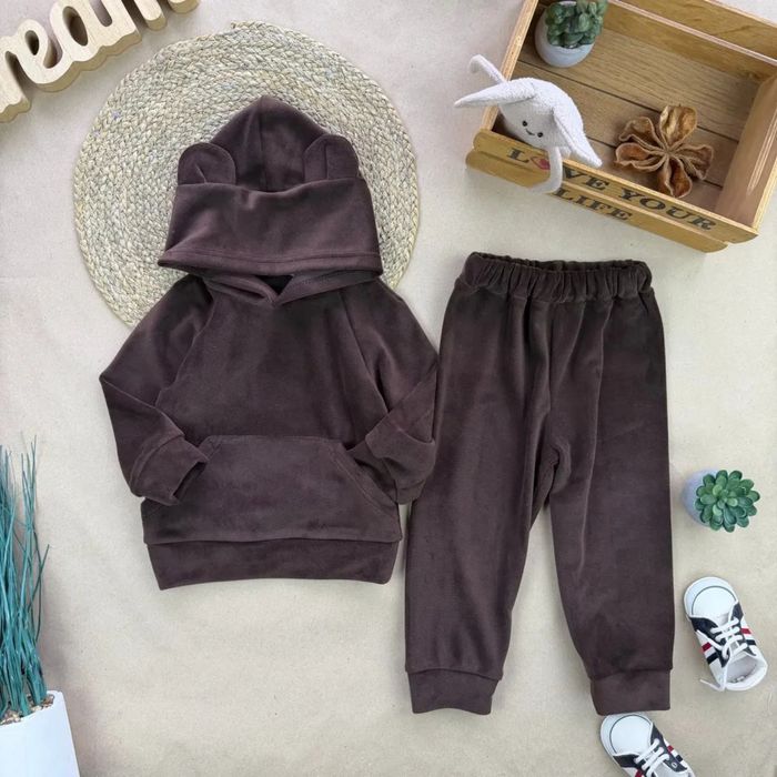 Костюм велюровий