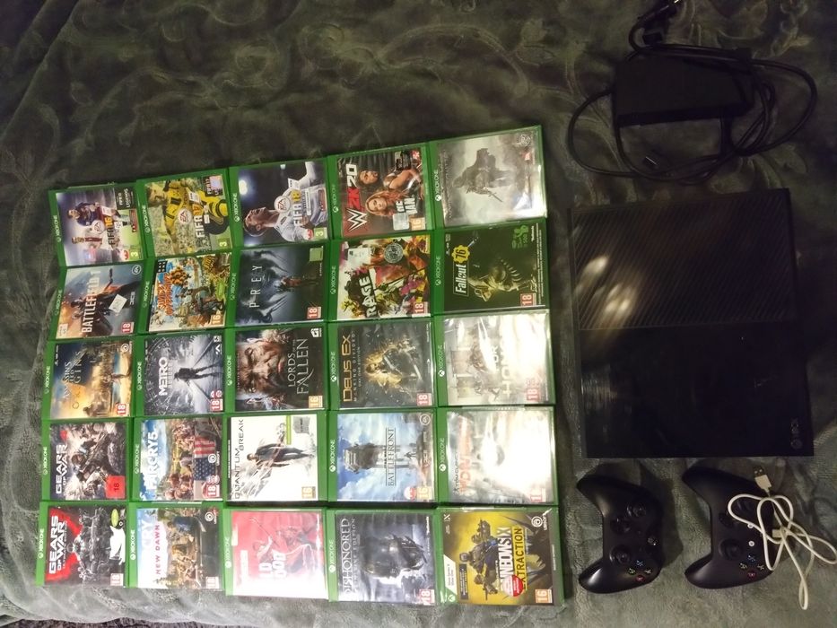Xbox one FAT 500gb ,2 pady ,25 gier,zasilacz
