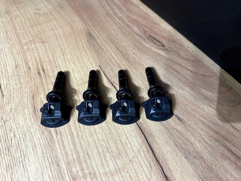 Czujniki ciśnienia opon powietrza Renault^ NISSAN^ TPMS^ Nowe^