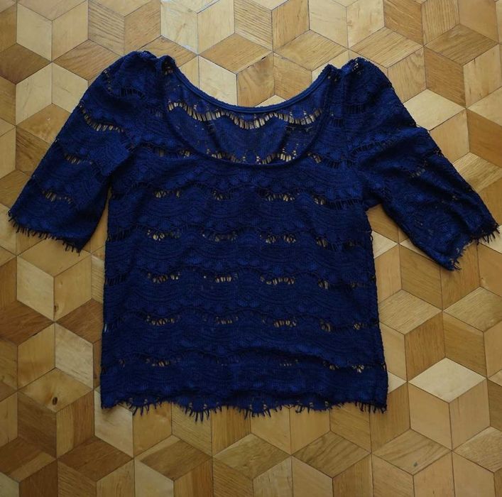 T-shirt bluzka koronka S M 36 38 Atmosphere granat granatowa crop