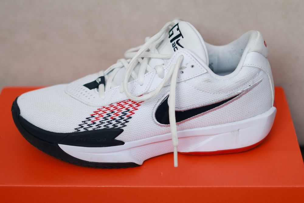 Buty do koszykówki Nike G.T. CUT Academy 41
