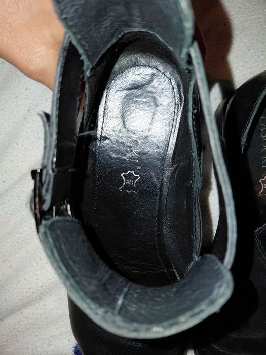 Buty skórzane Lasocki