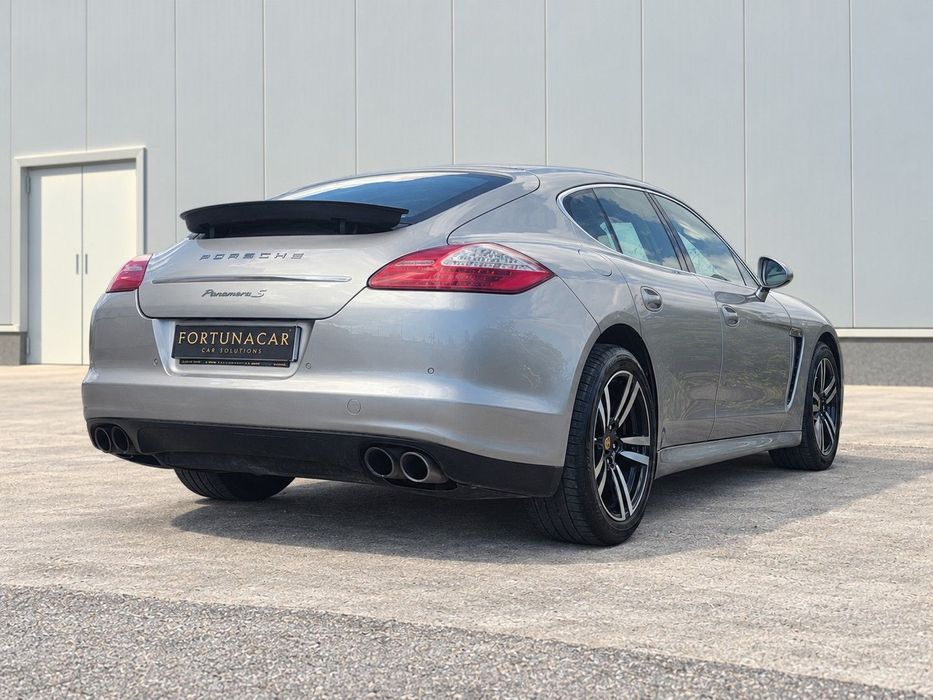 Porsche Panamera S PDK