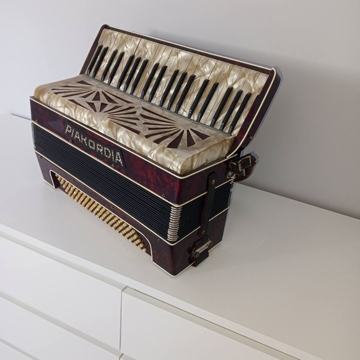Akordeon Piakordia 120 B Perła !!!