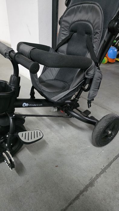 Carrinho de Bebé/Triciclo KINDERKRAFT
