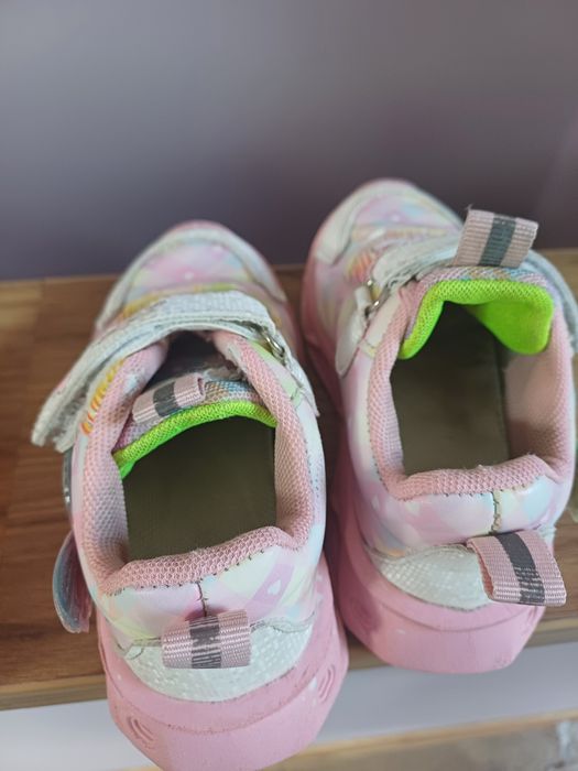 Buty frozen kraina lodu rozm.25 wkl.15,5 cm