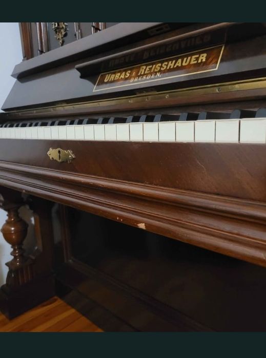 Pianino Urbas&Reisshauer
