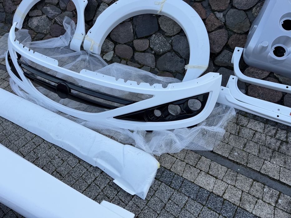 Kamper zderzak,lampa,nadkole,knaus