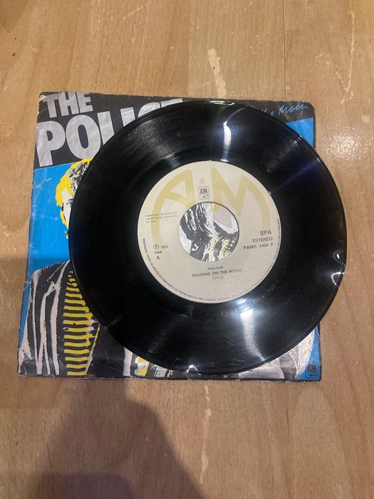 The Police single muito bom estado.