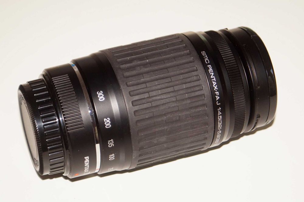Pentax AF 75-300 f/4.5-5.8