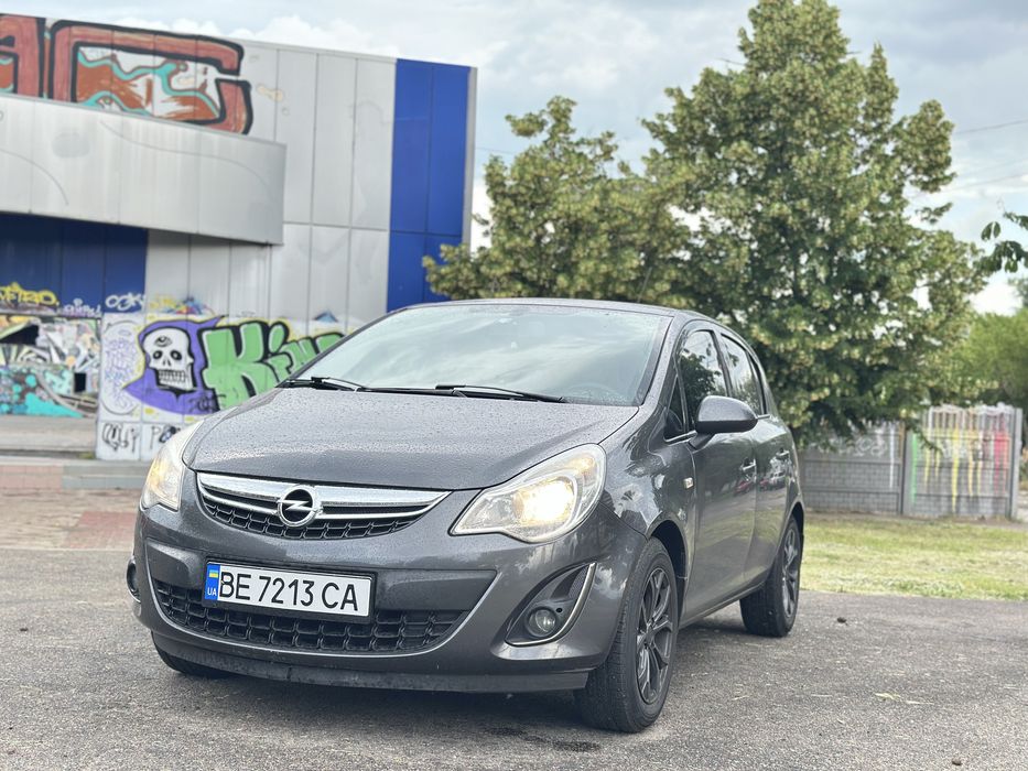 Продам Opel Corsa 2012 , Автомат