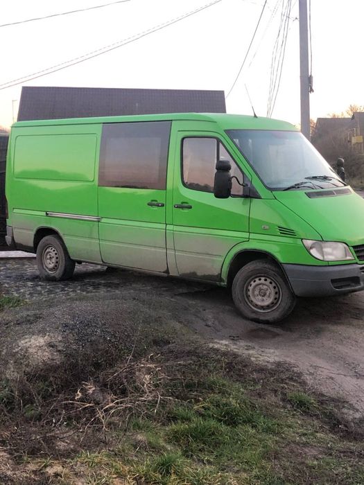 Мерседес спрінтер