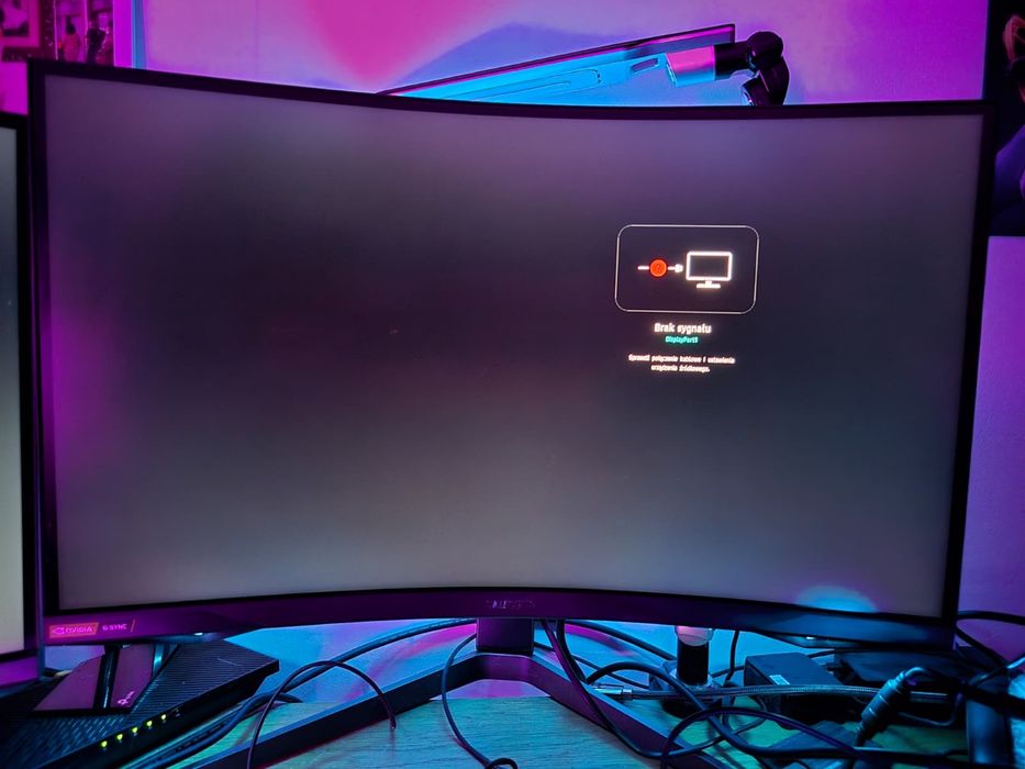 Samsung Odyssey G7 27” QHD 240 Hz /1 ms /1000R /HDR600 /Idealny stan