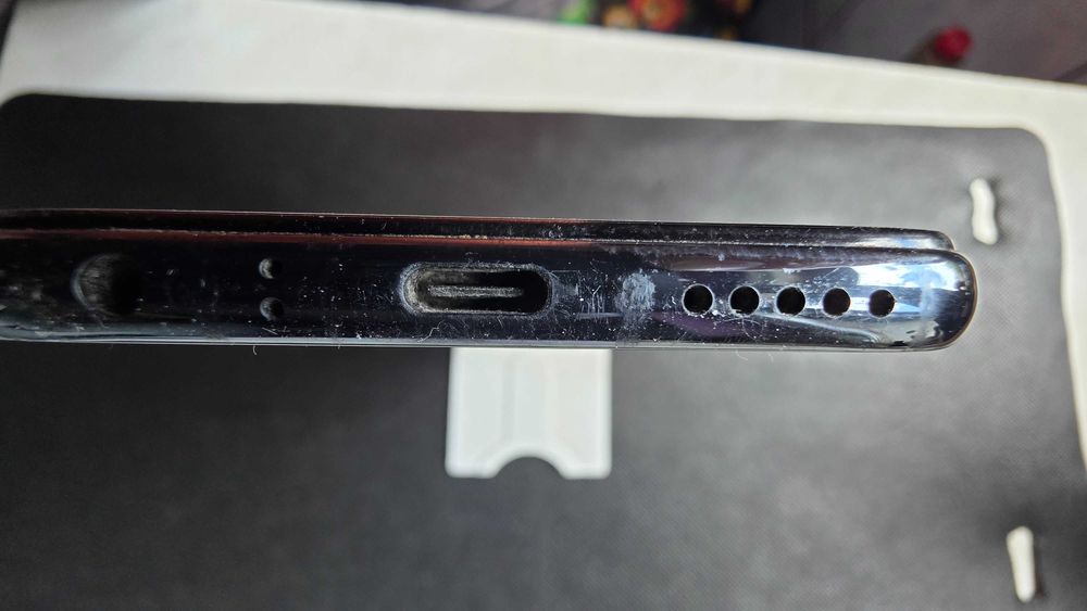 Telefon XIAOMI REDMI NOTE 8T, czarny + etui + szkło hartowane, 4/64 GB
