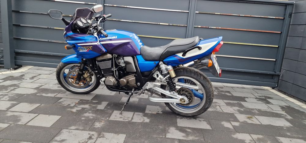 Kawasaki ZRX1200s 2001r.