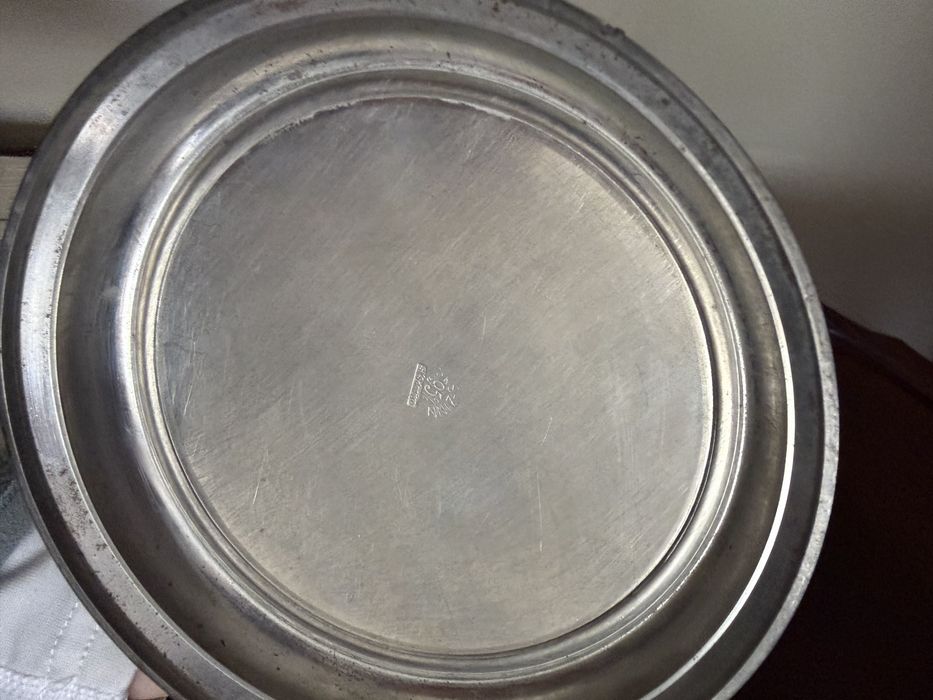 Caneca de cerveja alemã, em estanho.