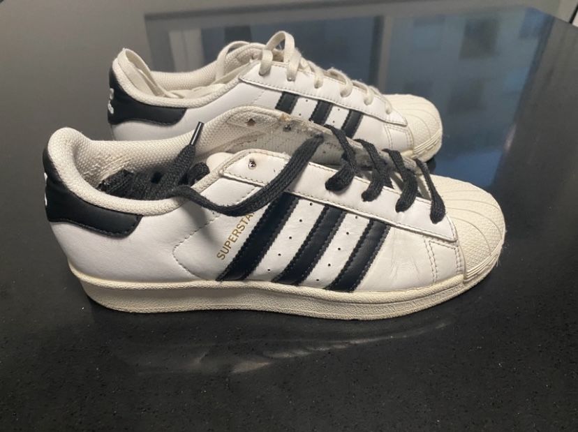 Sapatilhas adidas 38
