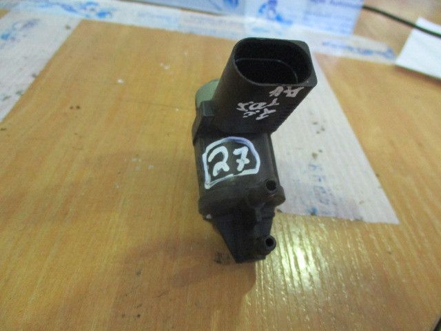 Válvula controlo de ar AUDI A4 (8D2, B5)