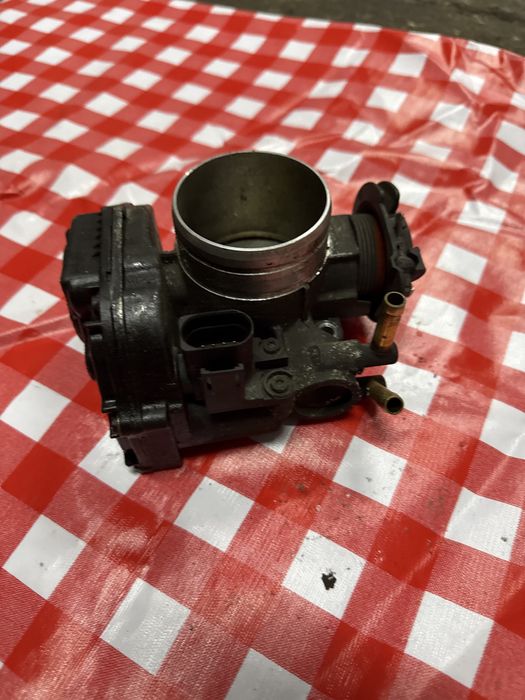 Przepustnica seat audi volkswagen skoda 1.6 sr