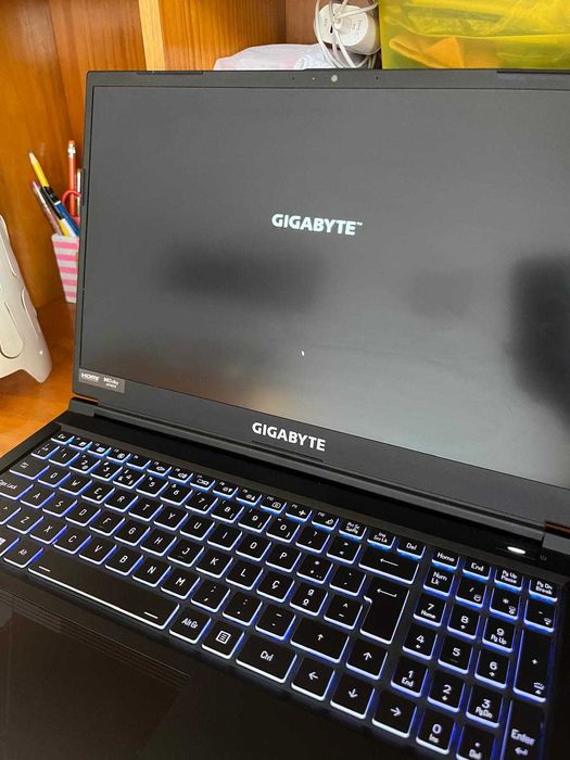 Portátil Gaming Seminovo