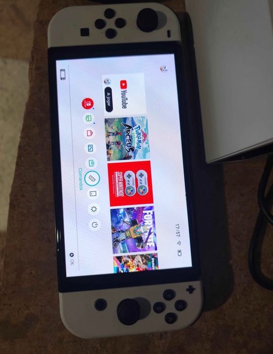 Nintendo Switch OLED