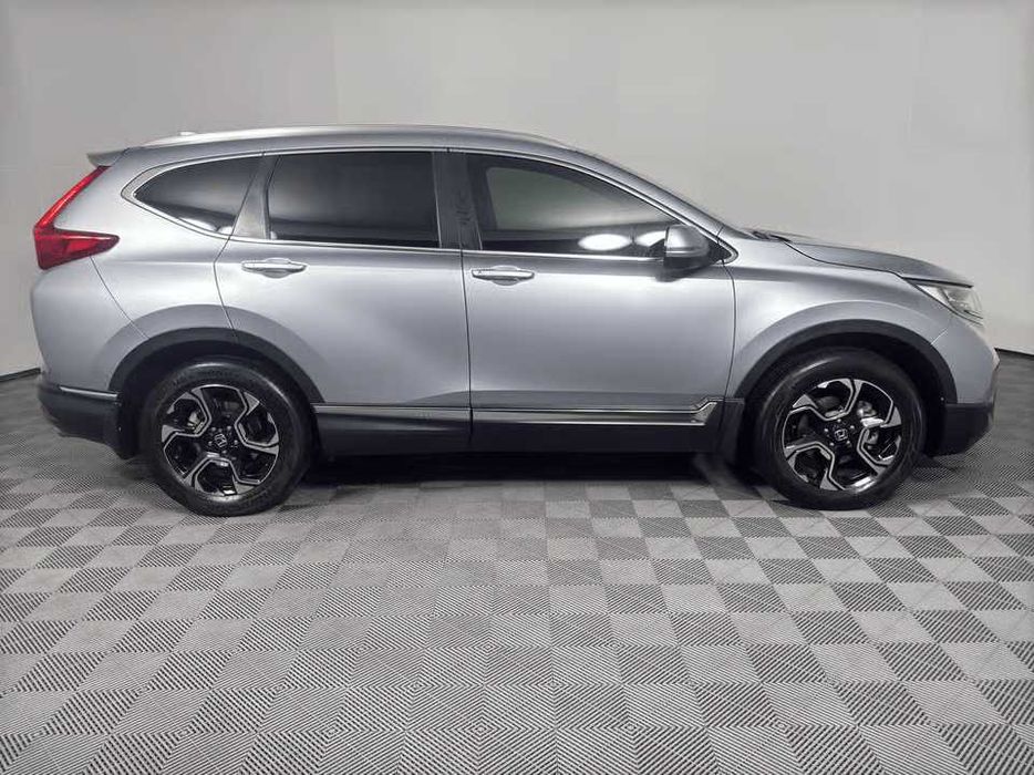 Honda CR-V SUV 2020 – Used, Mid-Size Family SUV — photo 2