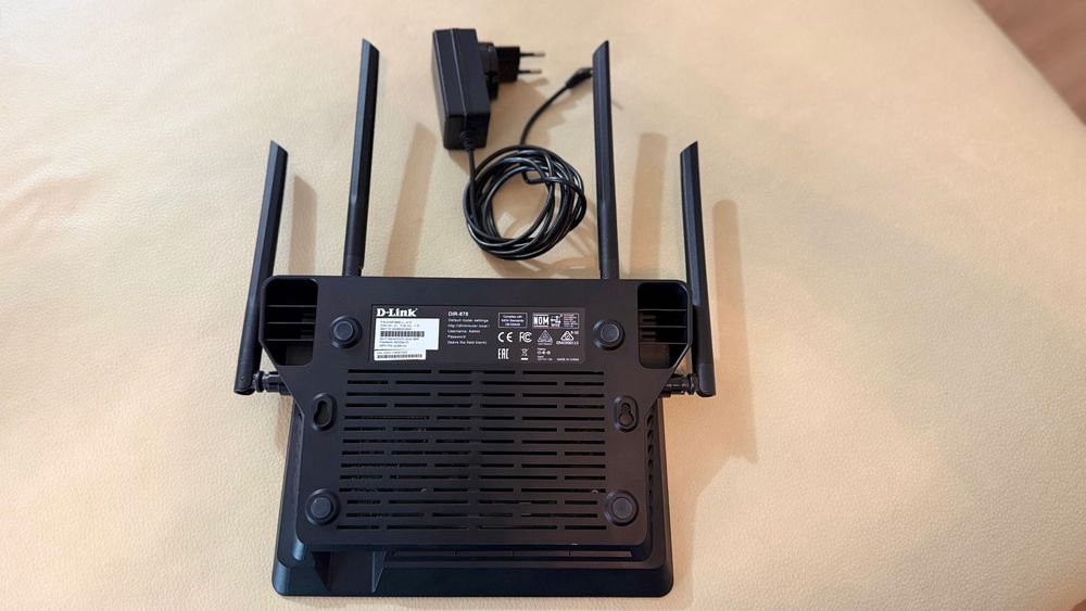 Router D-Link DIR-878 AC1900 Gigabit – Alta Performance Wi-Fi