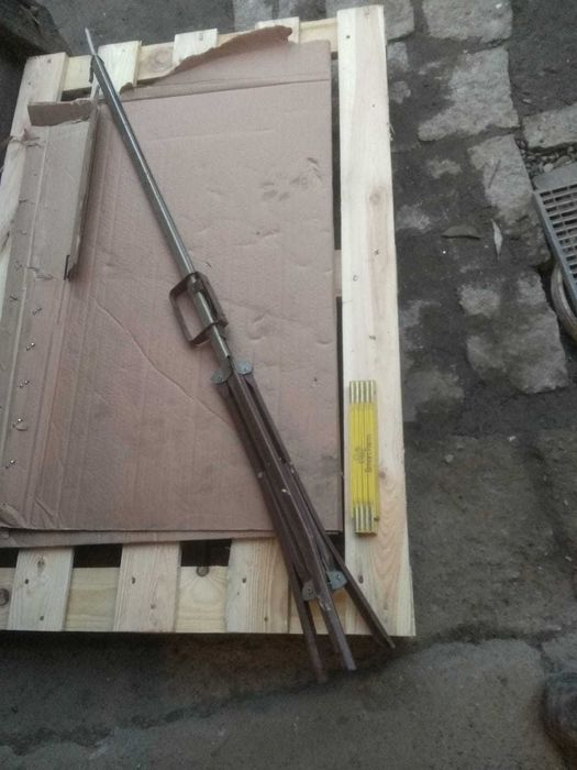 Stojak na ekran lampę cokolwiek  składany mobilny