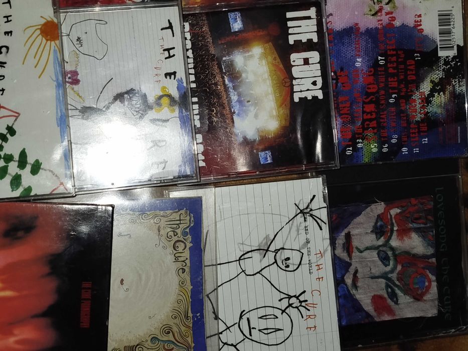 Płyty CD z spółki "THE CURE" płyty z całej działalności