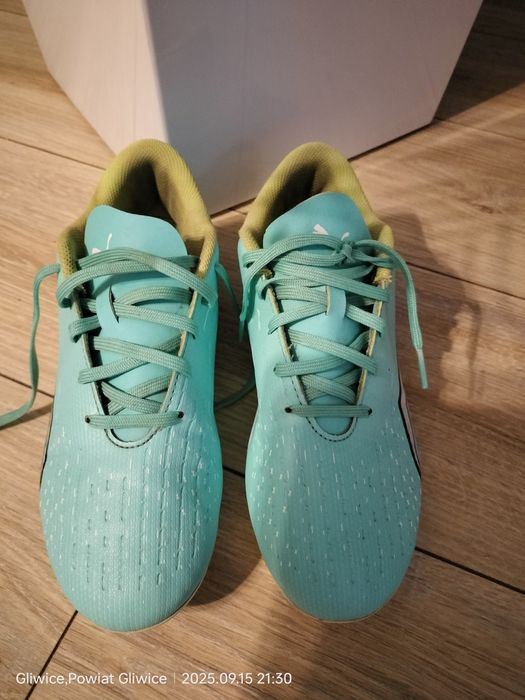 Korki, buty sportowe r. 37