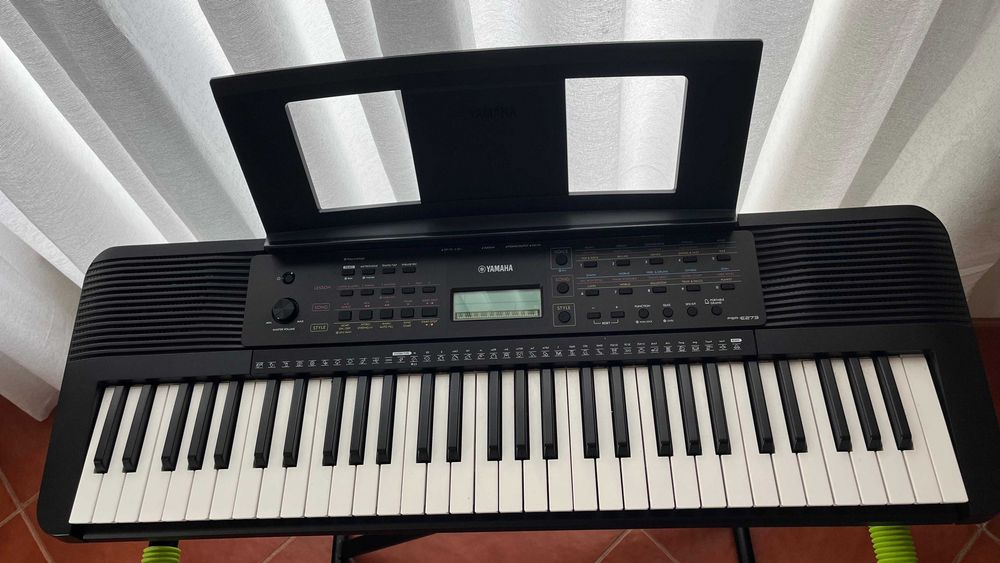 Teclado Portátil Yamaha