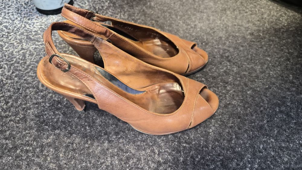 Buty Ryłko rozmiar 38