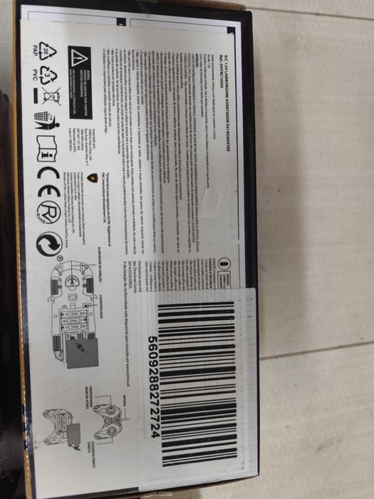 Carro Lamborghini com comando