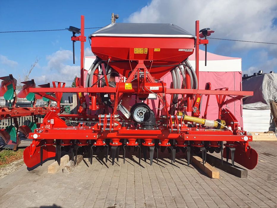 Kverneland Brona M siewnik DA wał Cracker  Agregat kombinacja uprawowo siewna Kverneland M+DA 3,0 m
